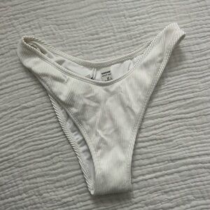 Garage white ribbed bottoms